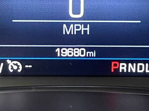 Used 2024 Chevrolet Equinox LS w/ LS Convenience Package image 2