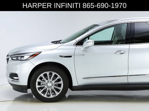 Used 2020 Buick Enclave Premium w/ Sun and Sites Package FWD image 44