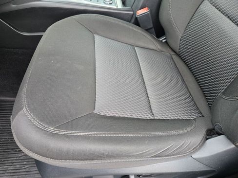 Used 2024 Ford Explorer XLT image 14