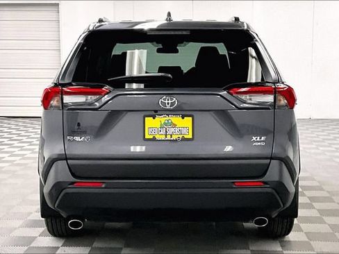 Used 2024 Toyota RAV4 XLE AWD/4WD image 5