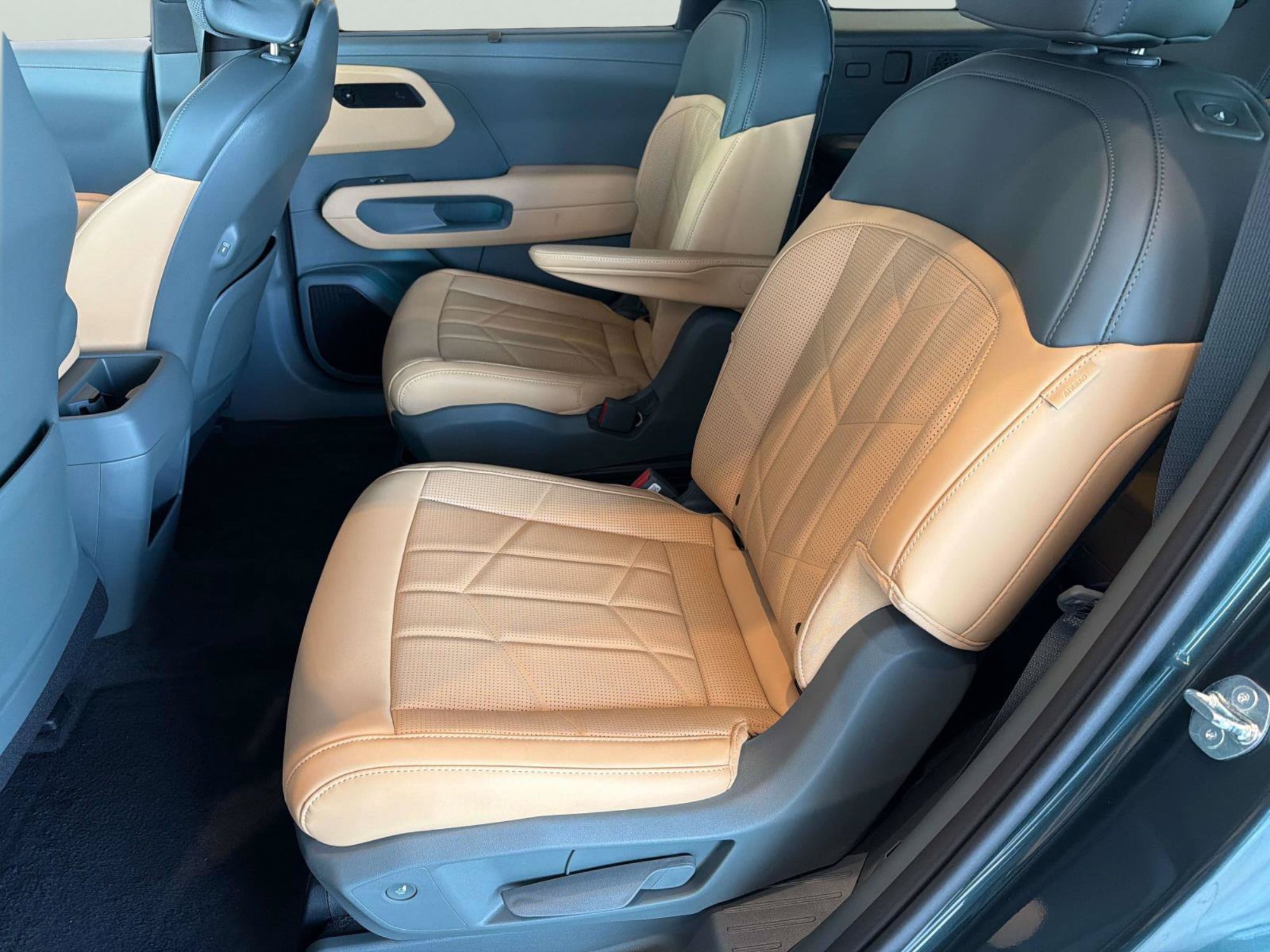 New 2027 Kia Telluride SX X-Line AWD/4WD image 15