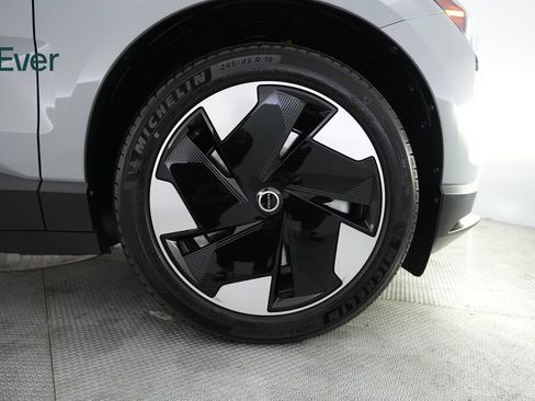 Used 2025 Volvo EX30 Plus w/ Protection Package Premier AWD/4WD image 20