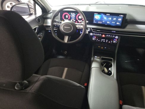 Used 2024 Hyundai Sonata SEL FWD image 12