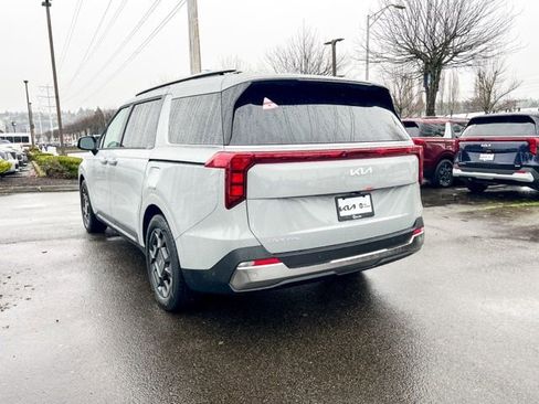 New 2026 Kia Carnival SX image 10