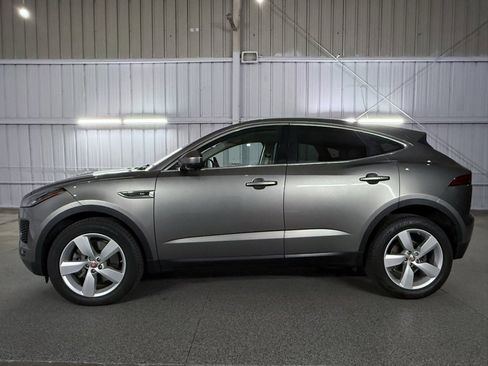 Used 2020 Jaguar E-PACE SE image 15