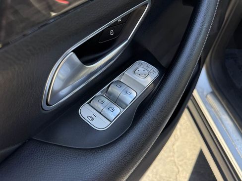Used 2020 Mercedes-Benz GLE 350 4MATIC image 40