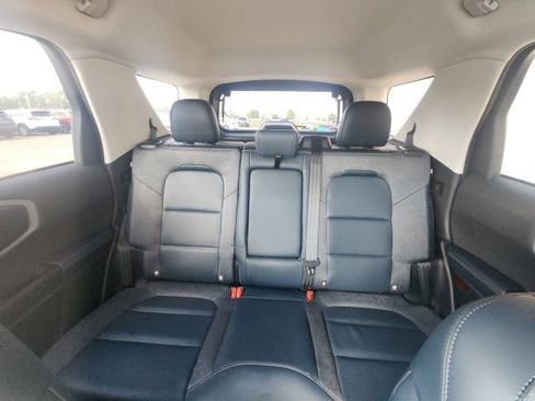 Used 2021 Ford Bronco Sport Outer Banks w/ Outer Banks Package (96D) image 32