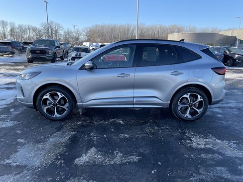 Used 2023 Ford Escape ST-Line Select w/ Tech Pack #2 image 2