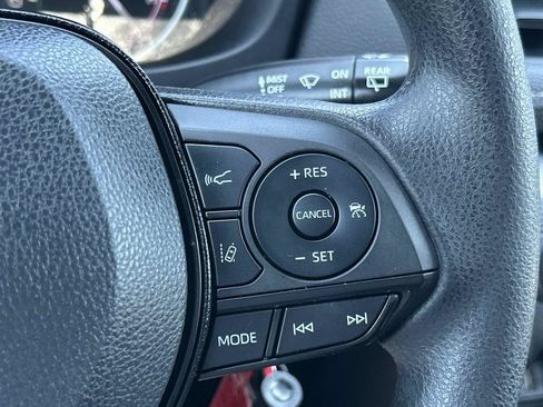 Used 2024 Toyota RAV4 LE FWD image 29