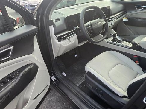 New 2026 Kia Sportage EX image 4