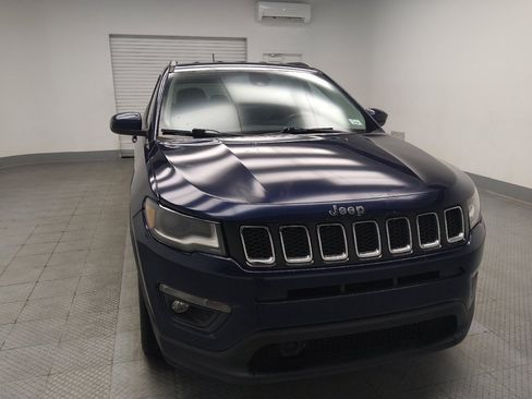 Used 2018 Jeep Compass Latitude w/ Safe & Security Group FWD image 14