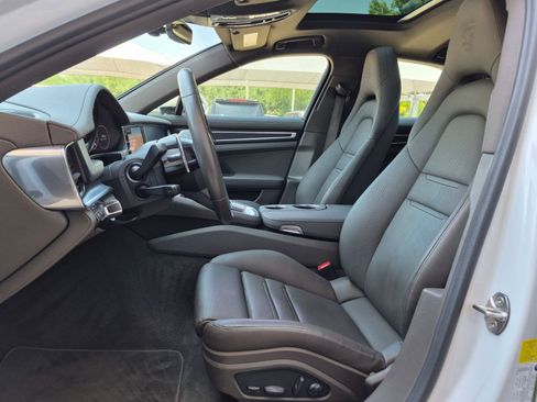 Certified 2023 Porsche Panamera Platinum Edition RWD image 5