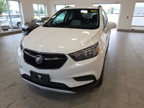 Used 2017 Buick Encore Preferred FWD image 2