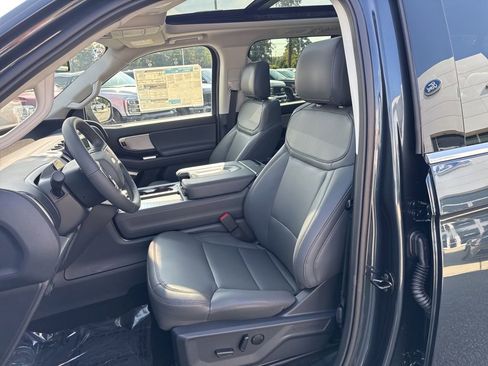 New 2025 Ford Expedition Max Active image 9