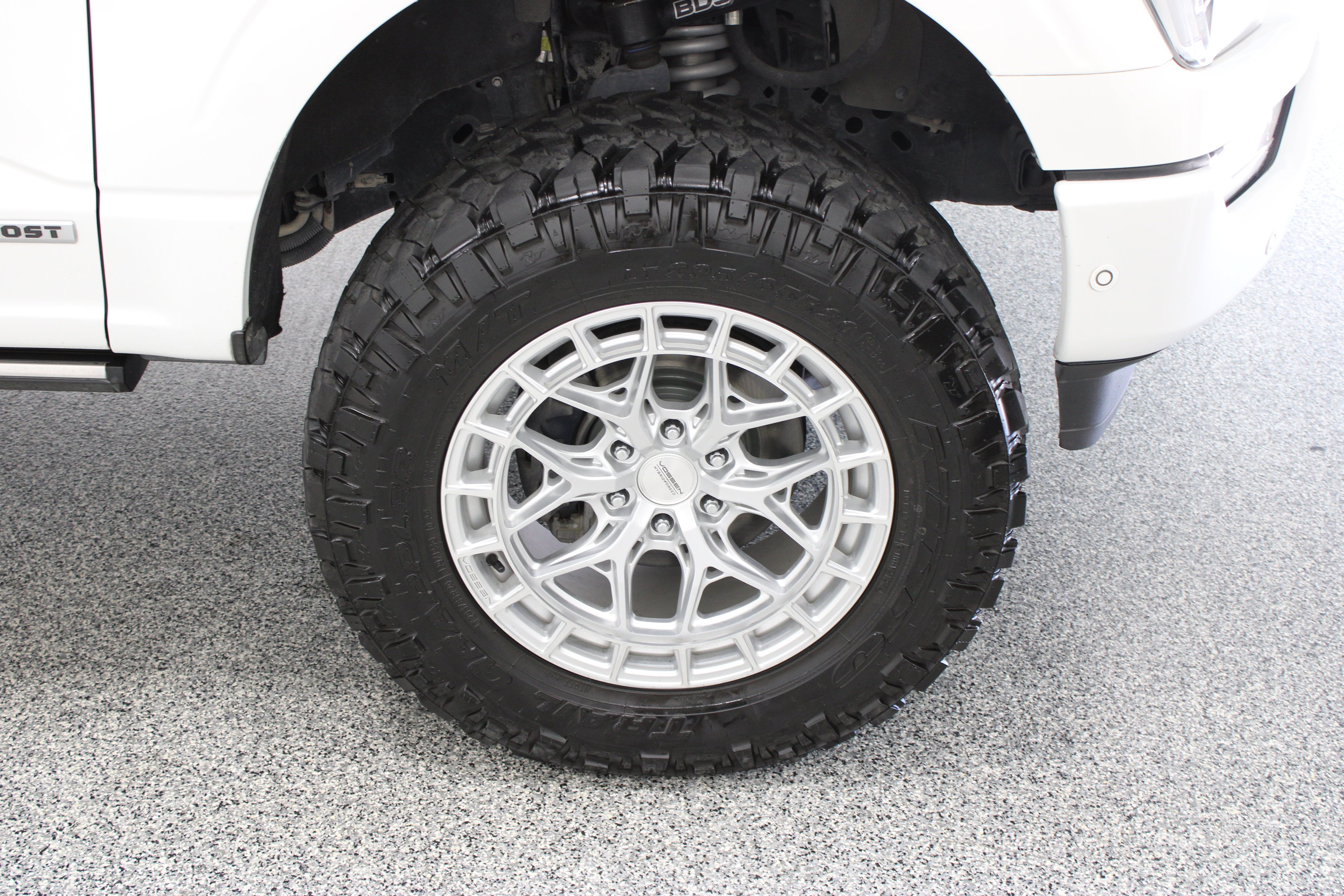 Used 2021 Ford F150 Limited AWD/4WD image 5