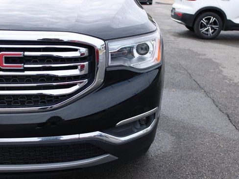 Used 2017 GMC Acadia SLE image 39