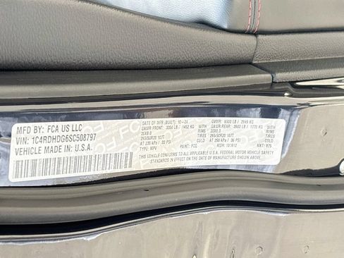 Used 2025 Dodge Durango GT w/ Blacktop Package RWD image 34