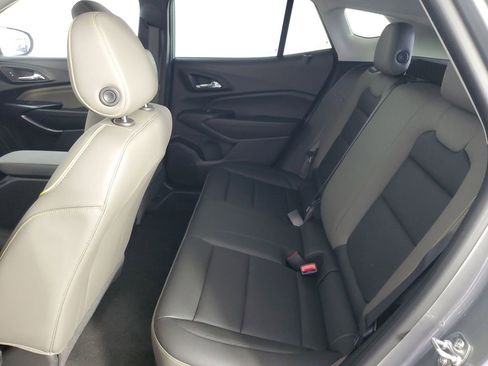 Used 2026 Chevrolet Trax ACTIV FWD image 13