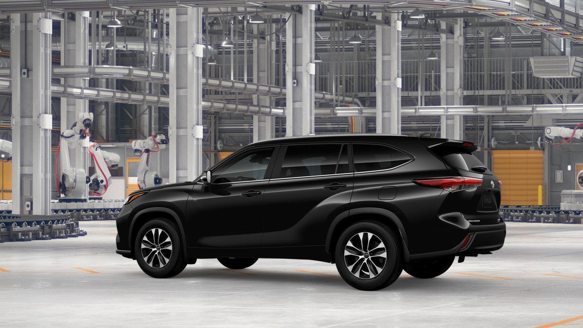 New 2026 Toyota Highlander XLE AWD/4WD image 5