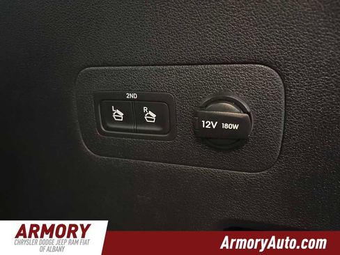 Used 2023 Hyundai Santa Fe Limited image 30