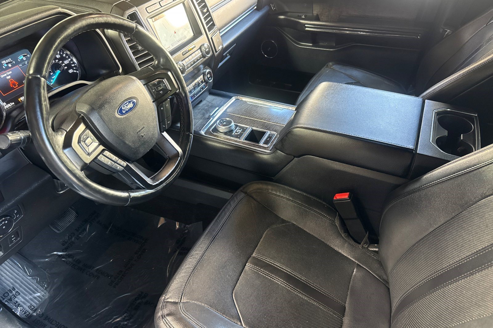 Used 2019 Ford Expedition Max Limited RWD image 4