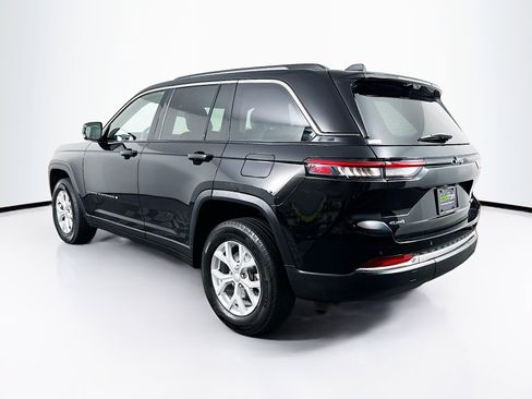 Used 2023 Jeep Grand Cherokee Limited w/ Luxury Tech Group II image 5