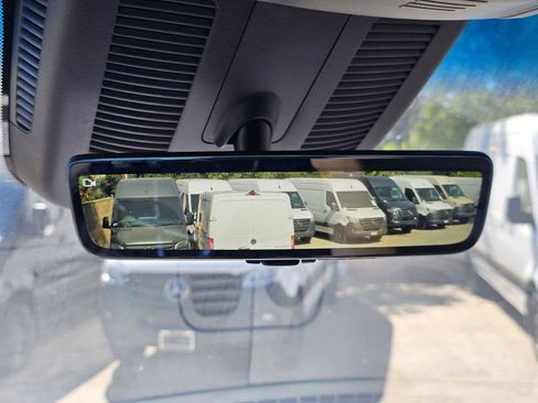 Used 2024 Mercedes-Benz Sprinter 3500 image 30