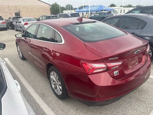 Used 2019 Chevrolet Malibu LT FWD image 3