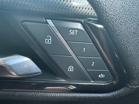 Used 2024 GMC Sierra 2500 AT4 w/ AT4 Premium Plus Package image 27