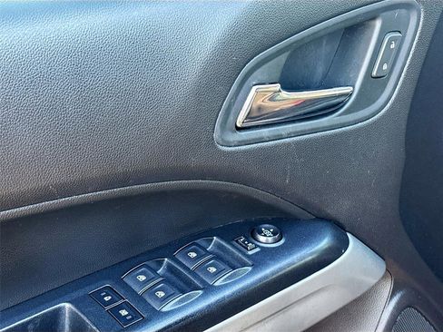 Used 2017 Chevrolet Colorado ZR2 w/ LPO, Premium Interior Package image 19