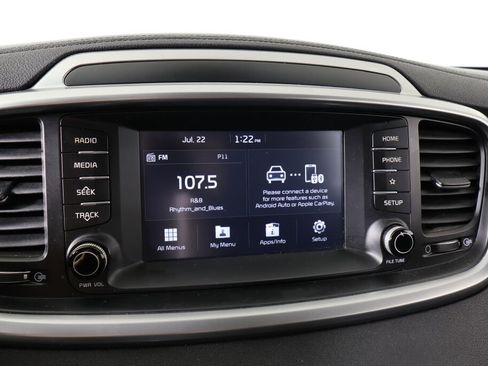 Used 2019 Kia Sorento LX image 37