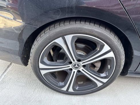 Used 2022 Mercedes-Benz C 300 Sedan image 7