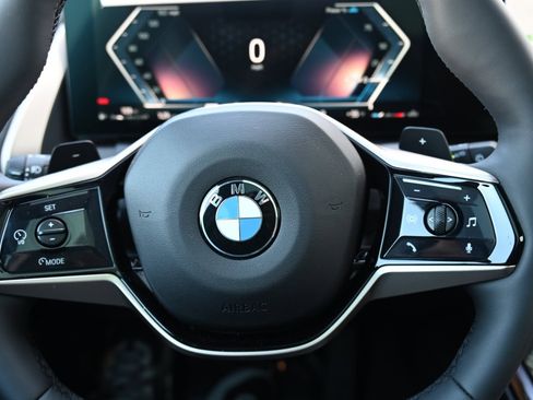 Used 2025 BMW X3 xDrive30i w/ Convenience Package image 12