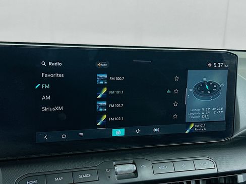 Used 2025 Kia K4 LXS image 21