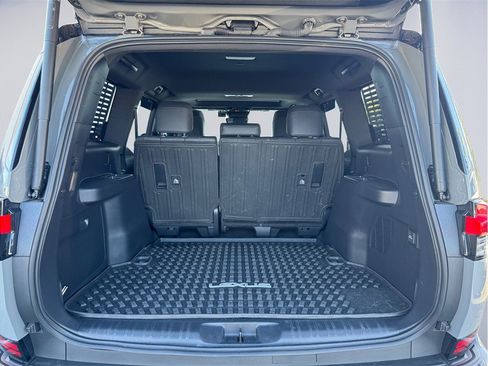 Used 2024 Lexus GX 550 image 26