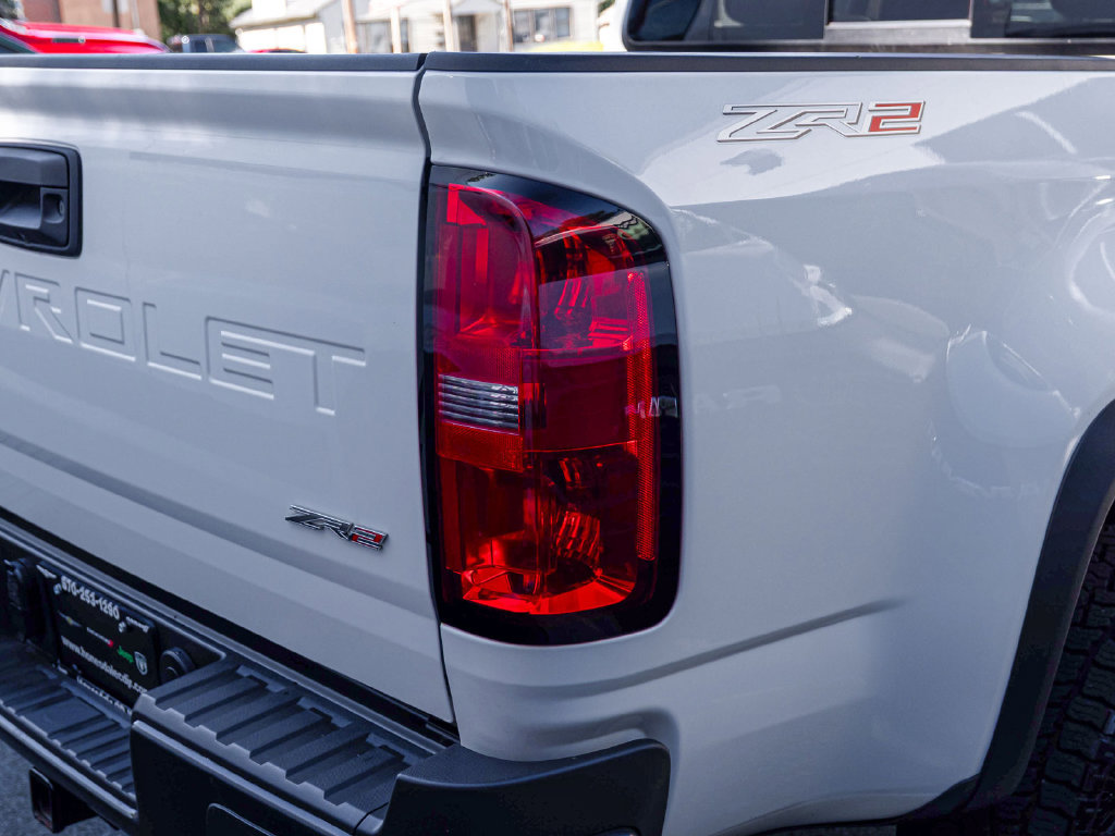 Used 2022 Chevrolet Colorado ZR2 AWD/4WD image 38