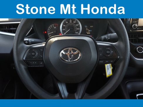 Used 2022 Toyota Corolla LE image 21