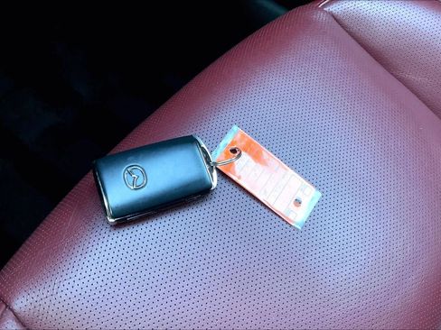 Used 2023 MAZDA MAZDA3 s image 15