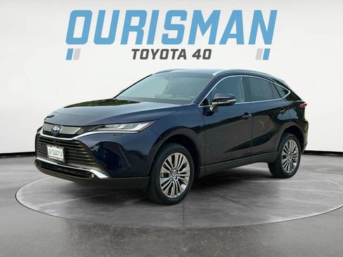 Used 2024 Toyota Venza Limited AWD/4WD image 3