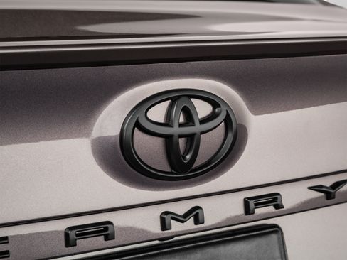 Used 2023 Toyota Camry SE w/ Audio Upgrade Package FWD image 52