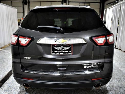 Used 2014 Chevrolet Traverse LTZ FWD image 5