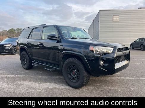 Used 2021 Toyota 4Runner SR5 Premium image 3