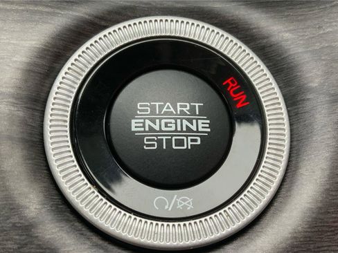 Used 2021 Jeep Grand Cherokee L Limited image 37