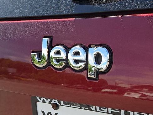 Used 2019 Jeep Cherokee Limited AWD/4WD image 27
