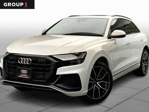 Used 2019 Audi Q8 Prestige w/ Luxury Package AWD/4WD image 1