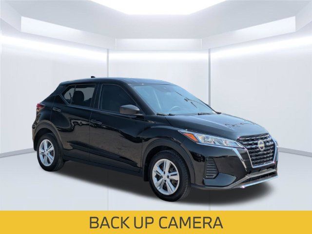 Used 2024 Nissan Kicks S FWD image 9