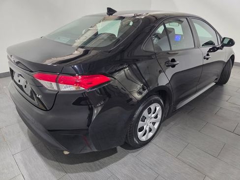 Used 2023 Toyota Corolla LE FWD image 5