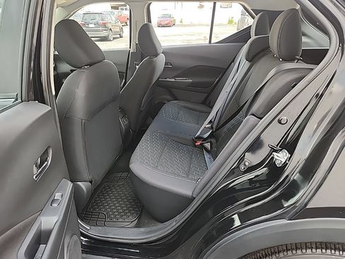 Used 2021 Nissan Kicks SV FWD image 27
