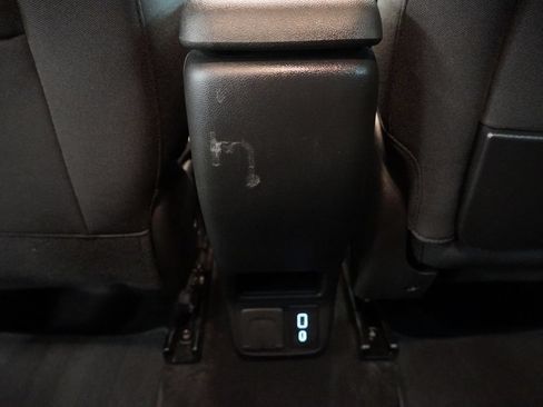 Used 2023 Chevrolet TrailBlazer LT w/ Convenience Package AWD/4WD image 28