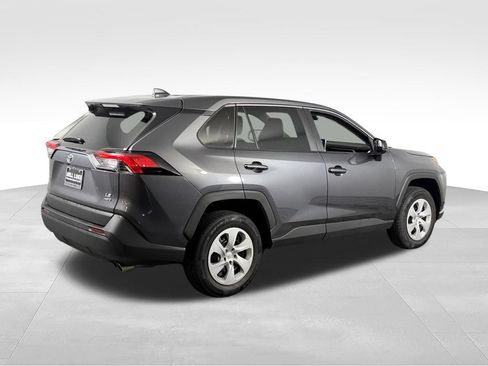 Used 2025 Toyota RAV4 LE AWD/4WD image 5